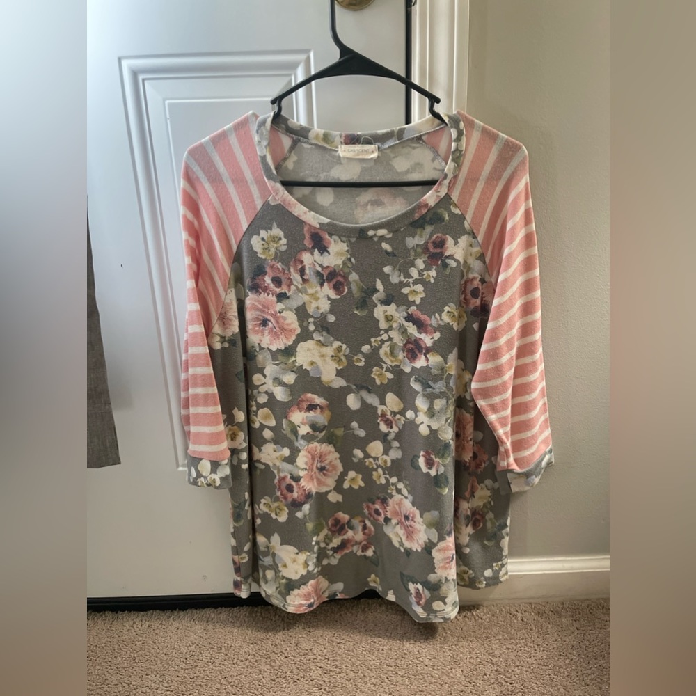Cute flower shirt